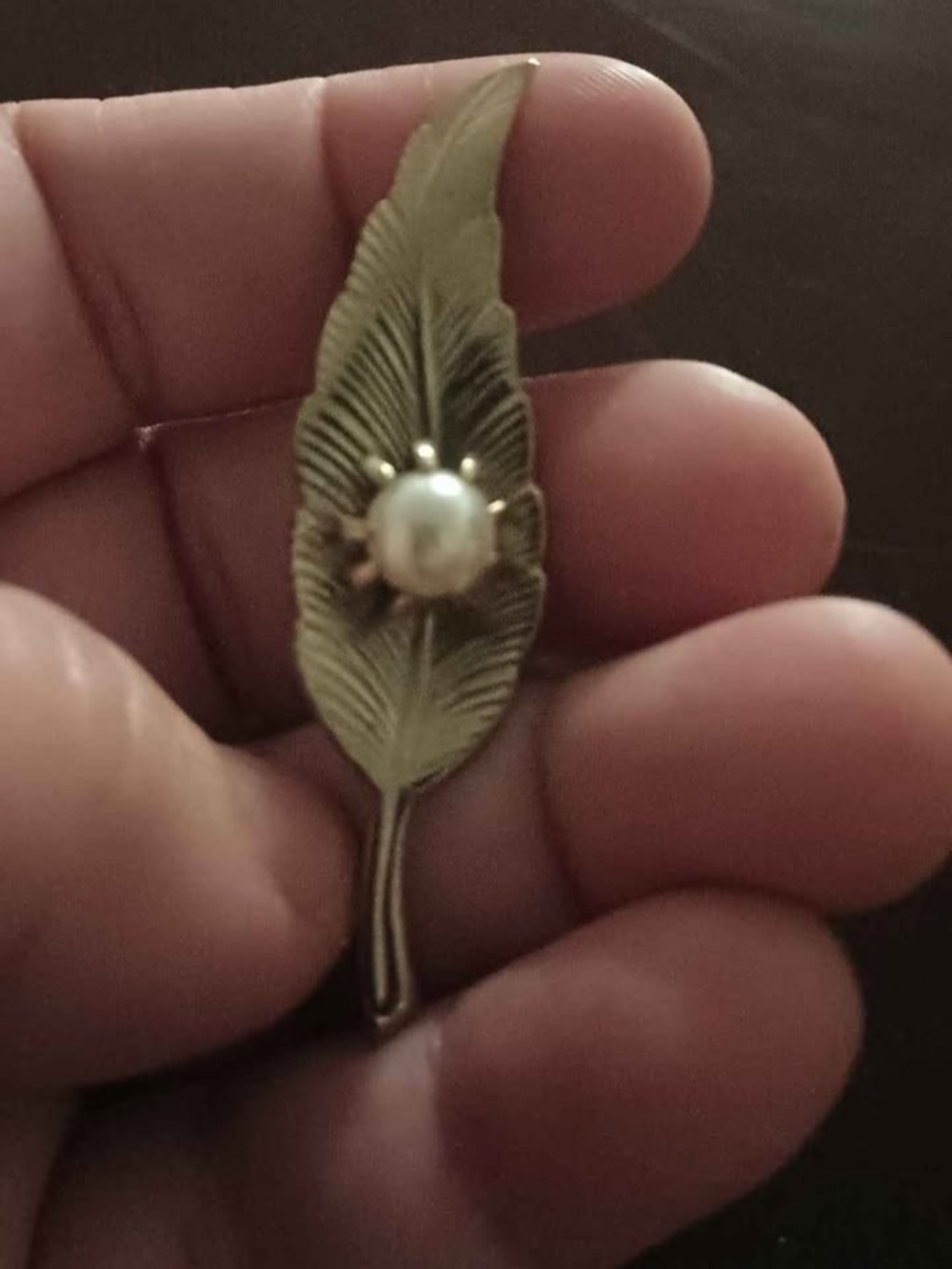 Vintage Leaf  Brooch